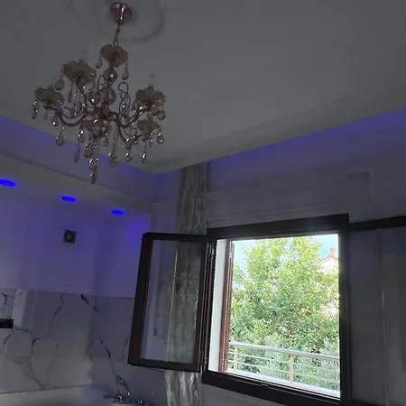 Auberge de jeunesse Luxury 007 *